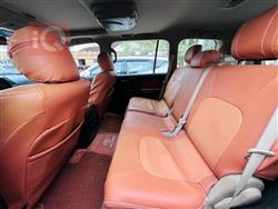 تۆیۆتا لاند کروزەر